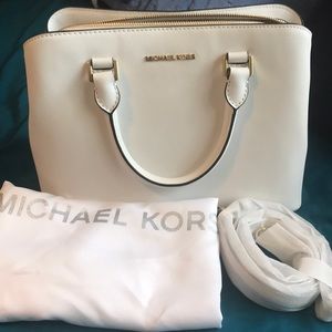 White Michael Kors Purse